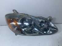 Toyota Corolla e12 lampa reflektor prawy  przód usa combi sedan
