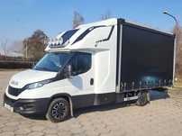 Iveco Daily  Plandeka, 8ep, drzwi, nawigacja