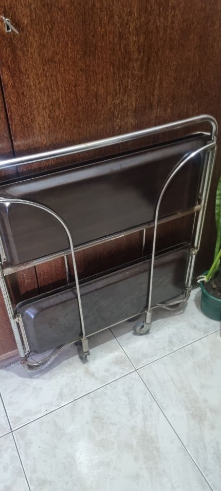 Carrinho de apoio