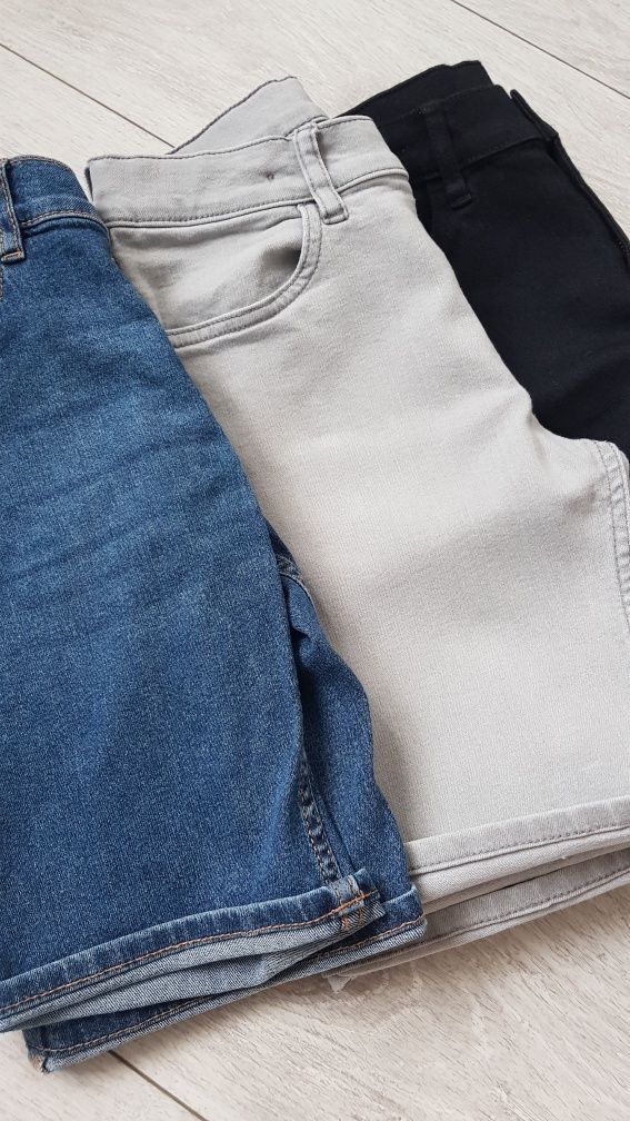 Szorty dżinsowe  firmy H&M 3 pack rozmiar 128