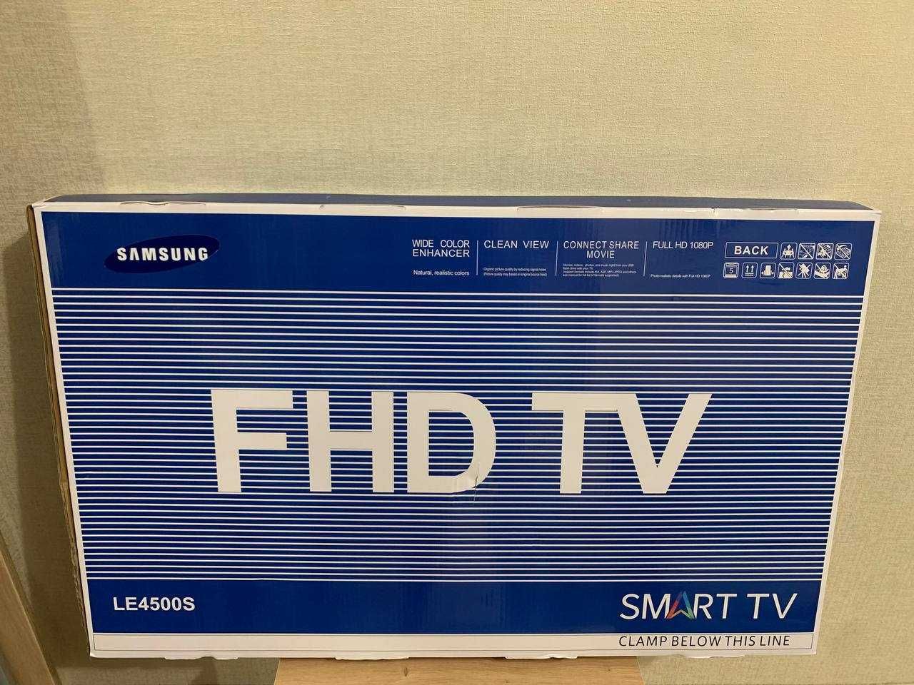 Безрамковий телевізор Samsung 45" 4K Smart TV з комплектом кріплення
