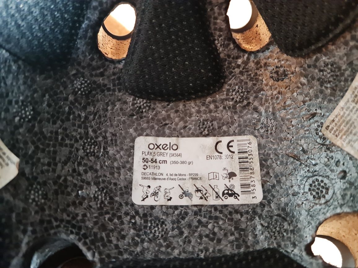 Kask dzieciecy Oxelo 50-54 cm. na rolki, łyżwy lub wrotki.