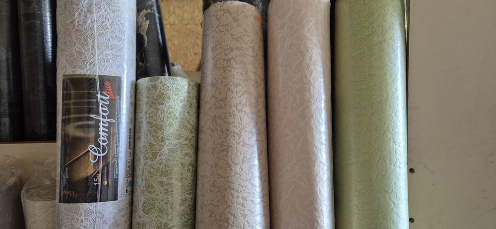 Шпалери зі складу