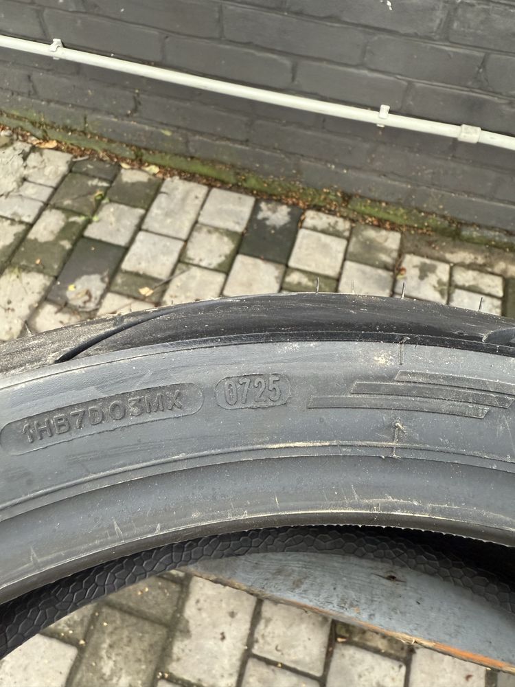 120 70 R17, 180 55 R17, 160 60 R17, 190 55 R17 Michelin Dunlop Pirelli
