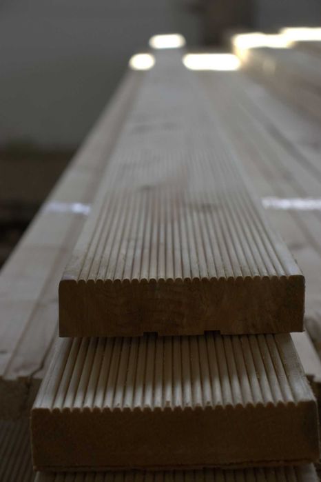 Дошка на підлогу ( підлогова дошка) терасна дошка модрина, смерека