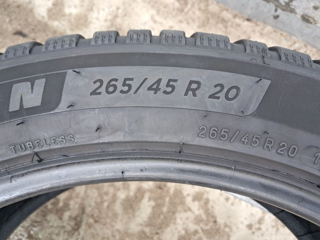 Резина всесезонна, 265/45 R20 Michelin Cross Climate 2 (арт. 10635)