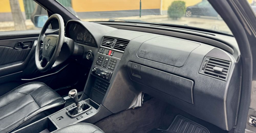 Mercedes W202 C280 Manual Gasolina