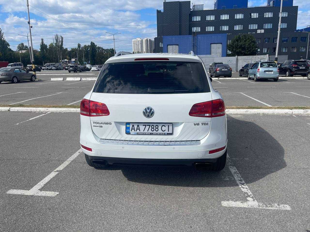 Продам Volkswagen Touareg 2012