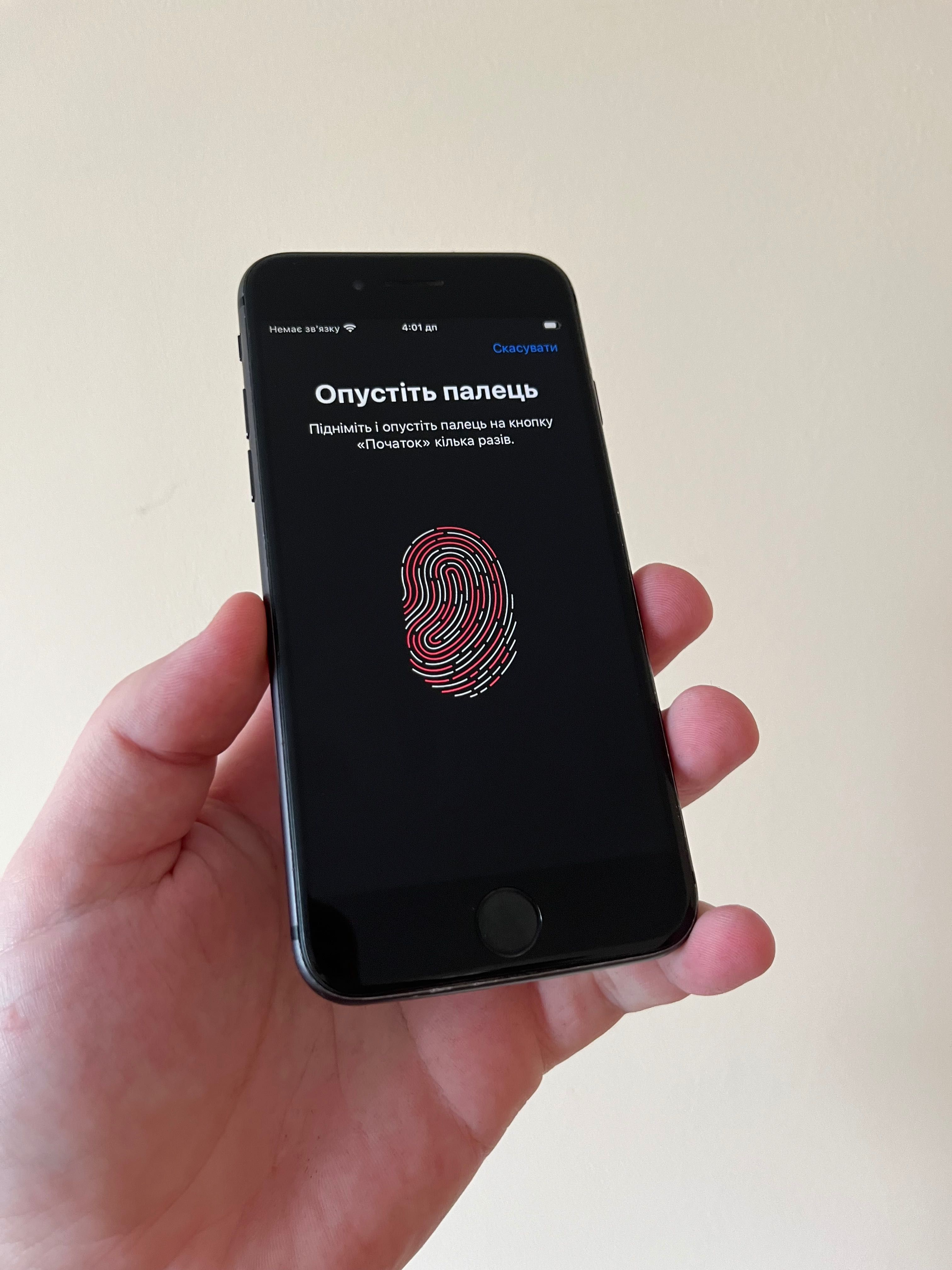 iPhone 8 SpacesGray Neverlock Айфон 8 Неверлок