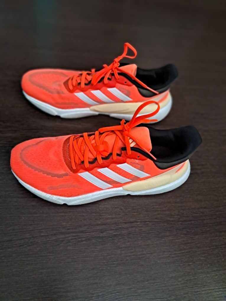 Кросівки Adidas Solarboost 5 Red.   Р 44 ..27.5 с.м