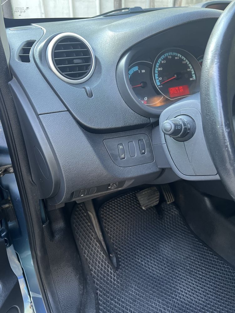 Рено кенго ze kangoo 42 Kвт