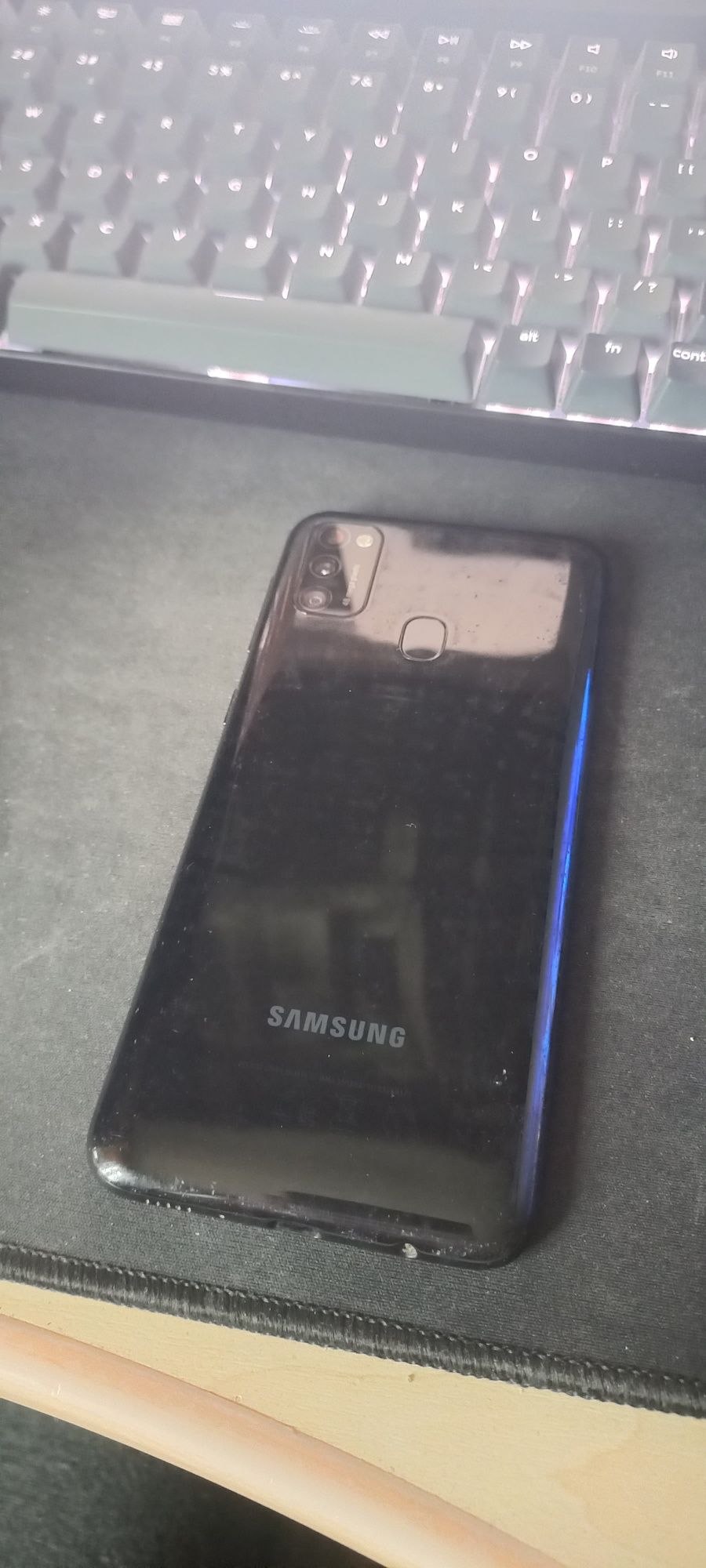 Samsung Galaxy m21 + etui i pudełko