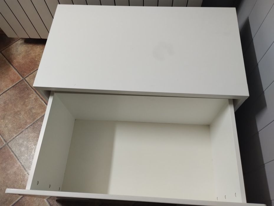 Ławka z pojemnikiem na zabawki Ikea