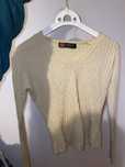 kremowy sweter damski M/L