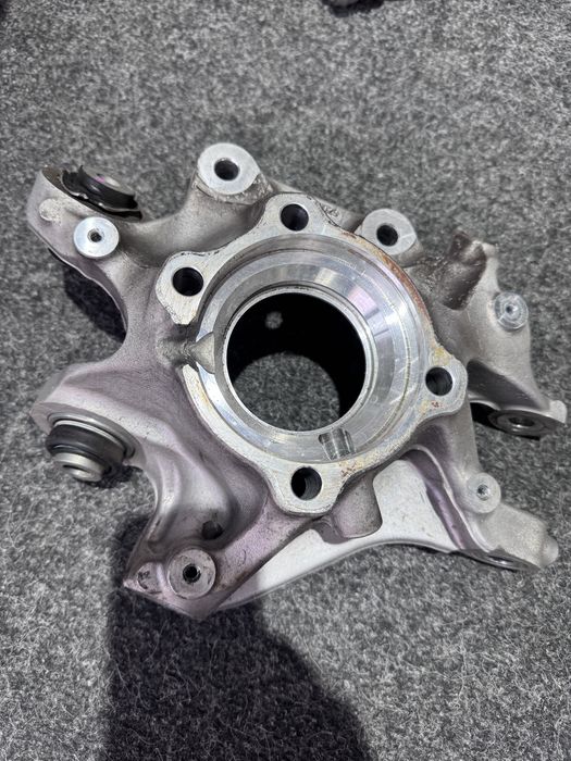 ПОВОРОТНИЙ КУЛАК лівий ЗАДНІЙ BMW X3 G01 X4 G02 115772- 10
