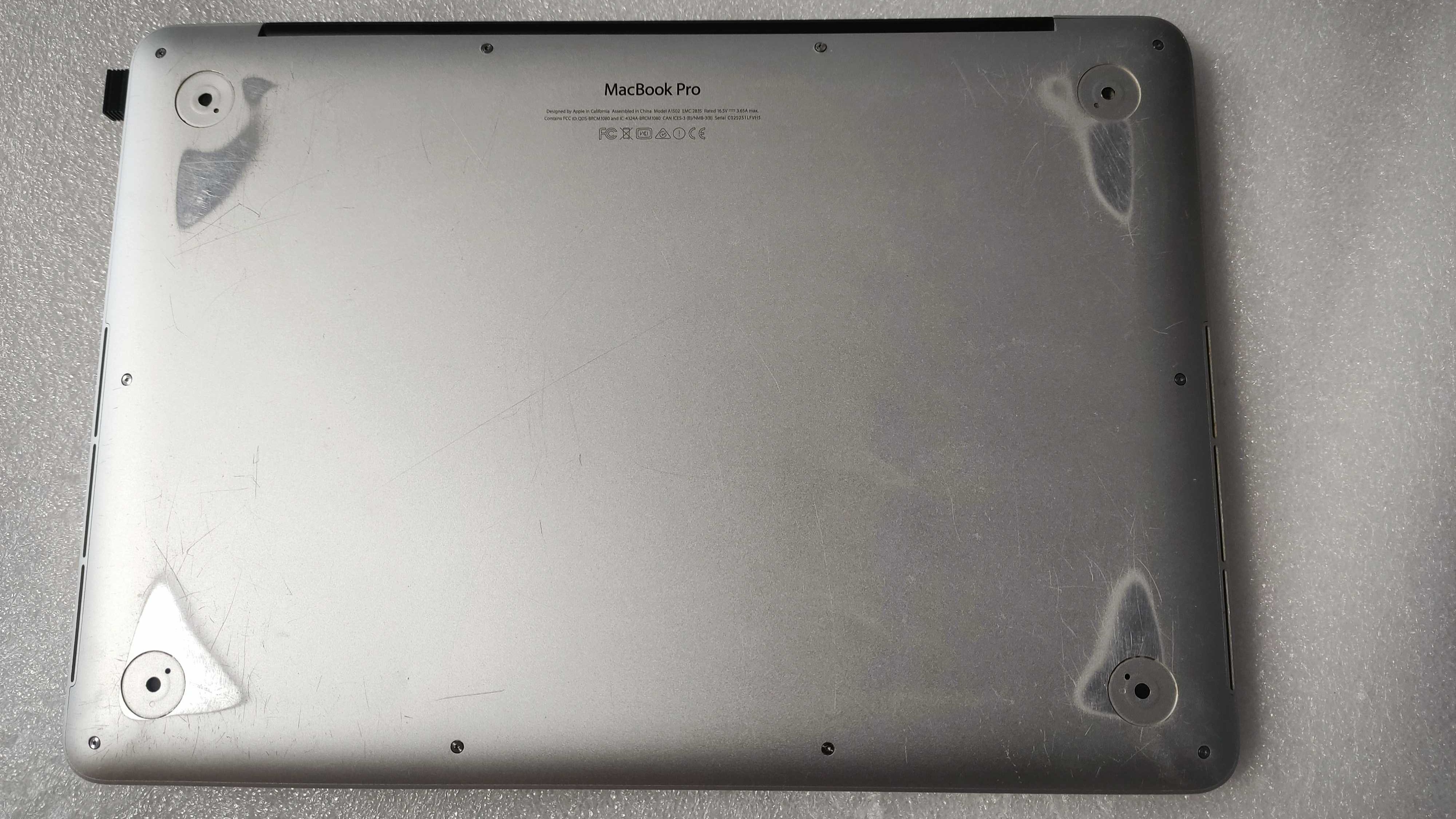 MacBook PRO 13” A1502 (EARLY 2015) Retina