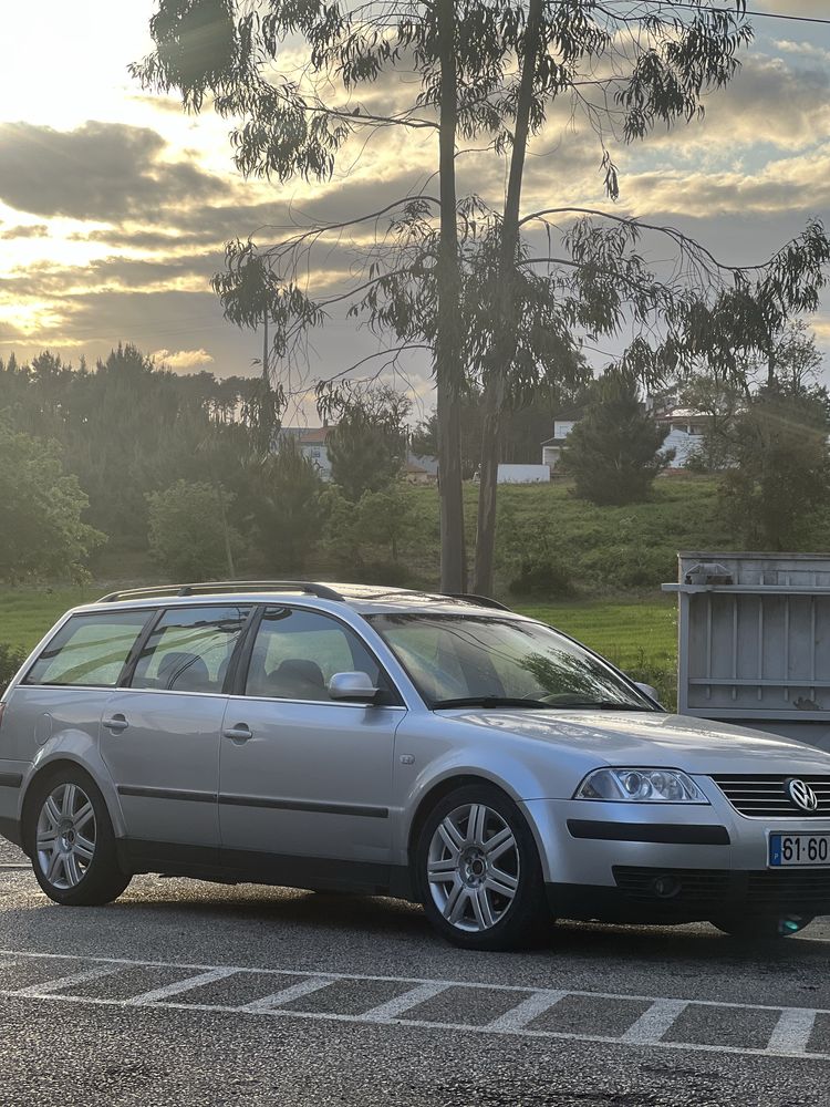 Passat pd 130 ano 2002. Somente venda