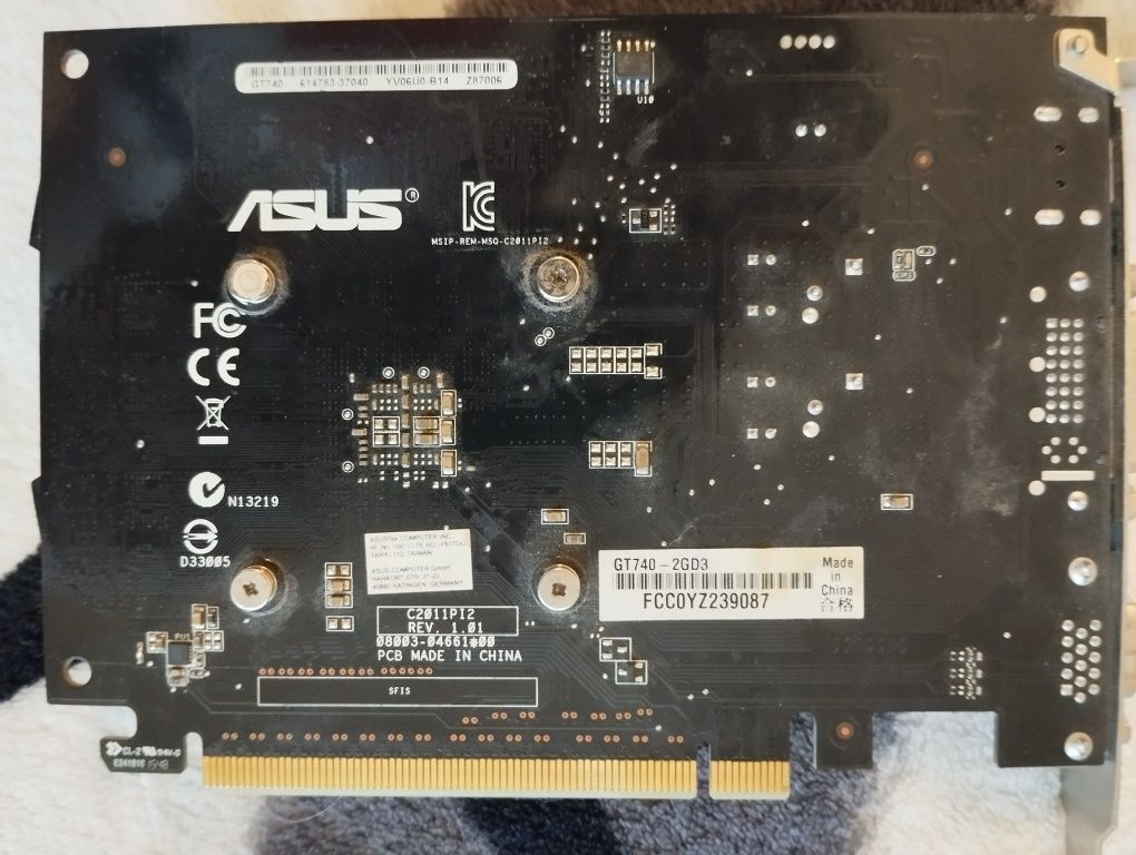 Видео карта ASUS gt740