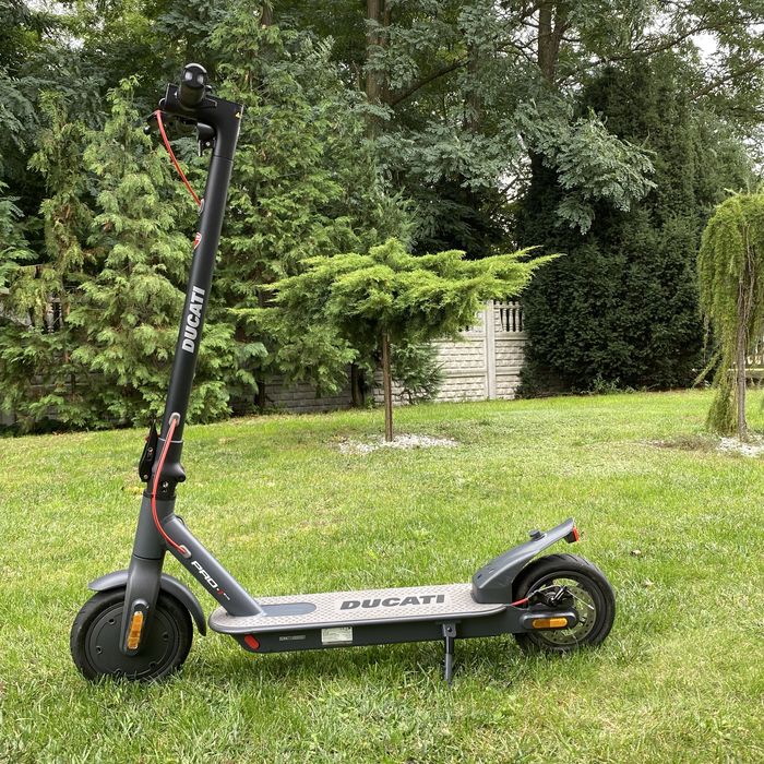 Hulajnoga elektryczna Ducati PRO I EVO – świetny stan!