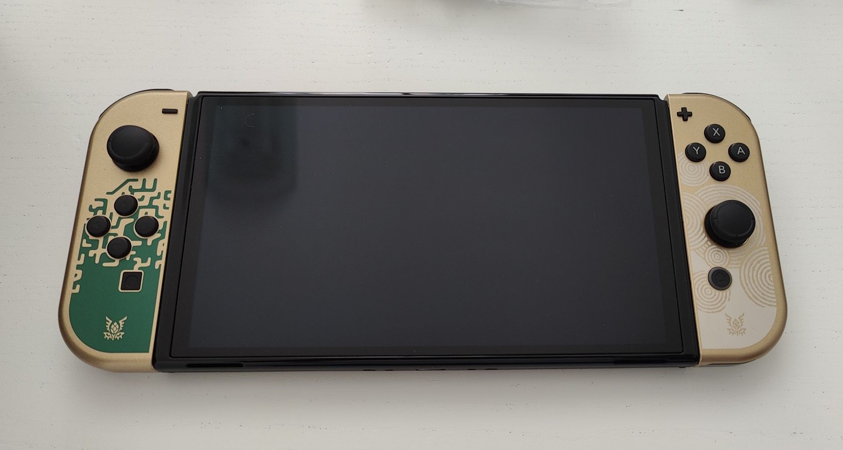 Nintendo Switch OLED Zelda Edition