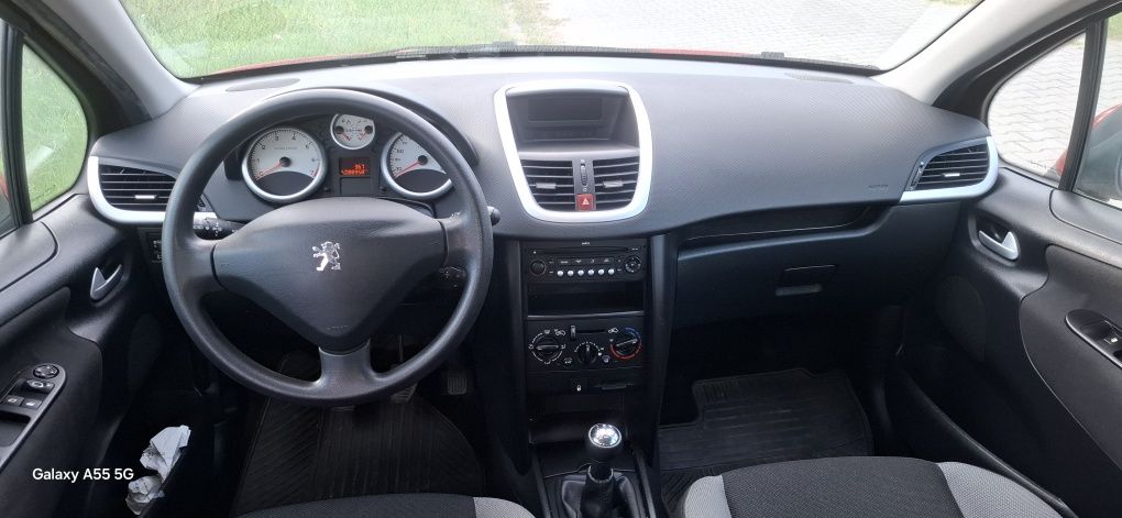 Peugot 207 1.4 86 tys km