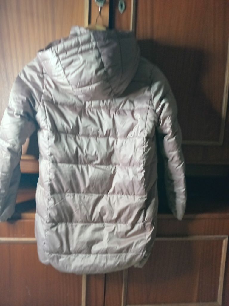 Продам дитячу курточку