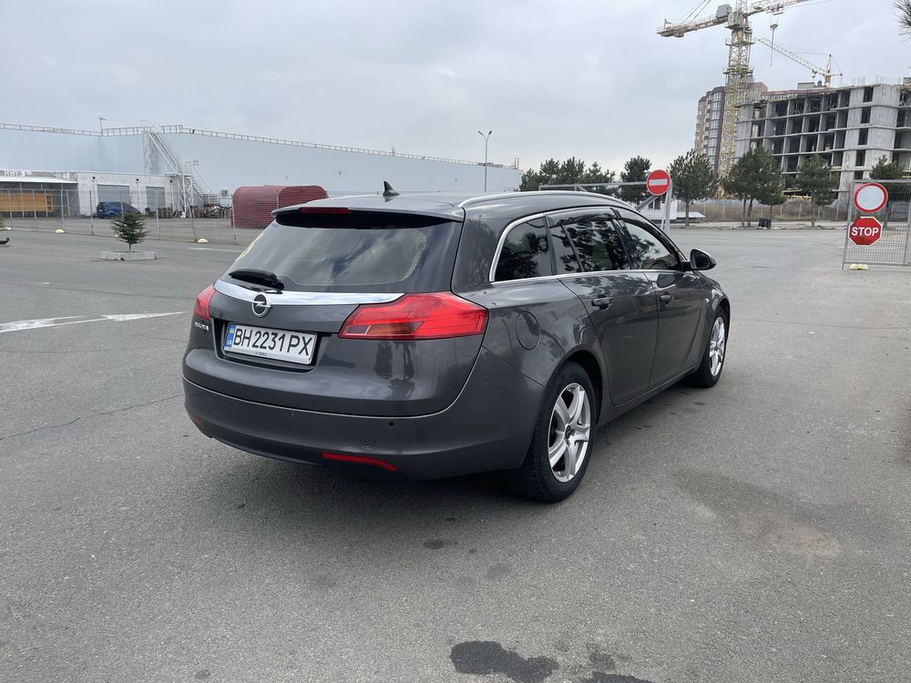 Продам Opel Insignia