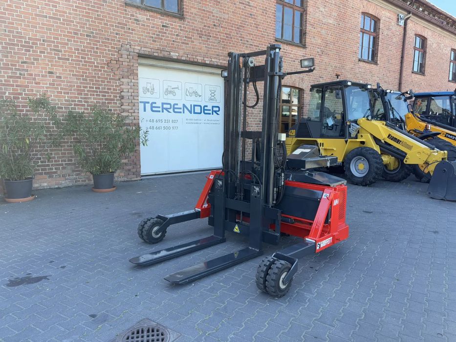 Moffett M2 20.1  FV23% Import Wysuwane Widły Podwieszany Do Naczepy Ciężarówki 2000KG