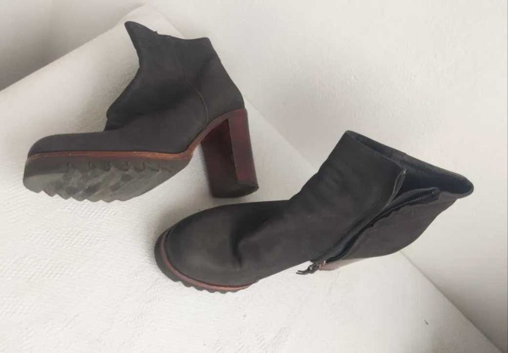 Віддам безкоштовно (або докладу для свогопокупця  чоб одяг )