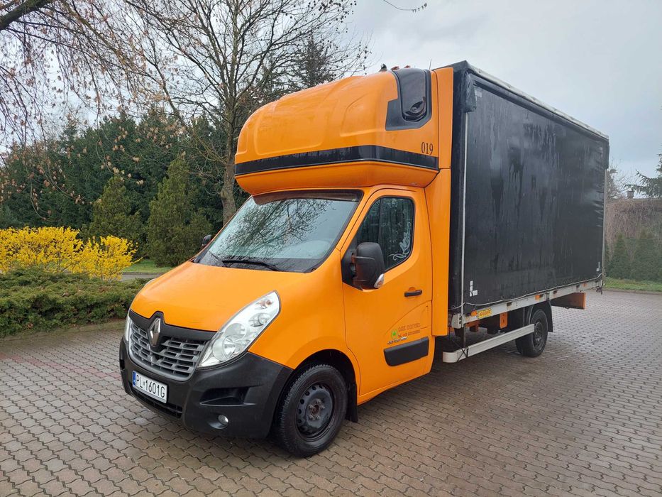 Renault Master Plandeka 2017 rok zadbany.