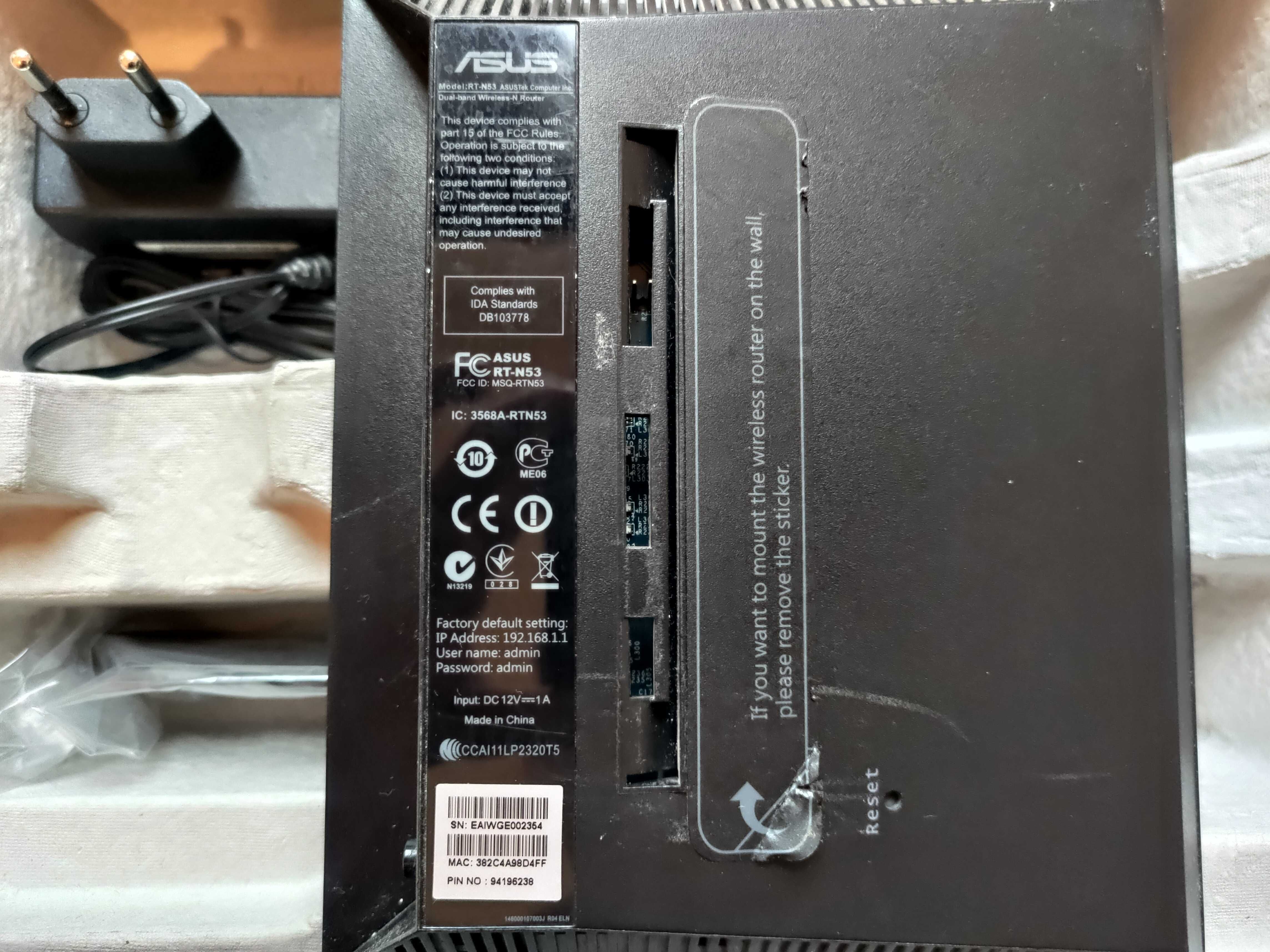Router ASUS RT-N53 2.4 / 5 GHz