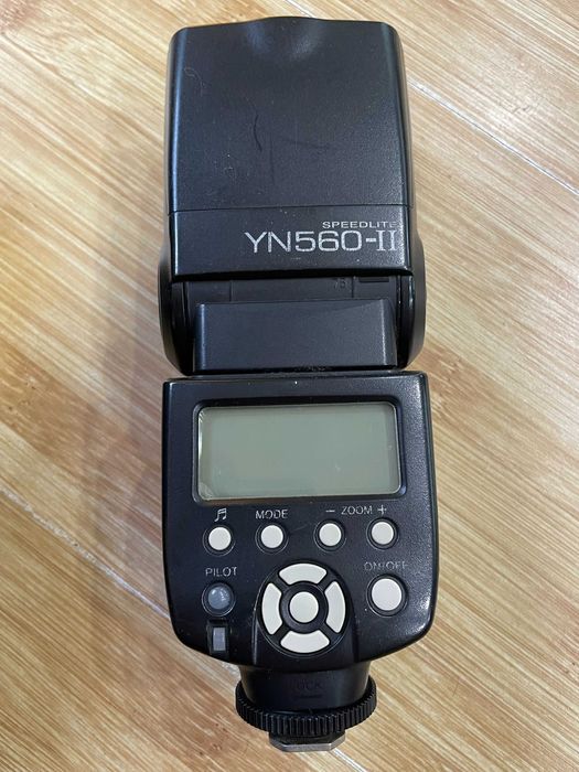 Зовнішня вспишка Metz