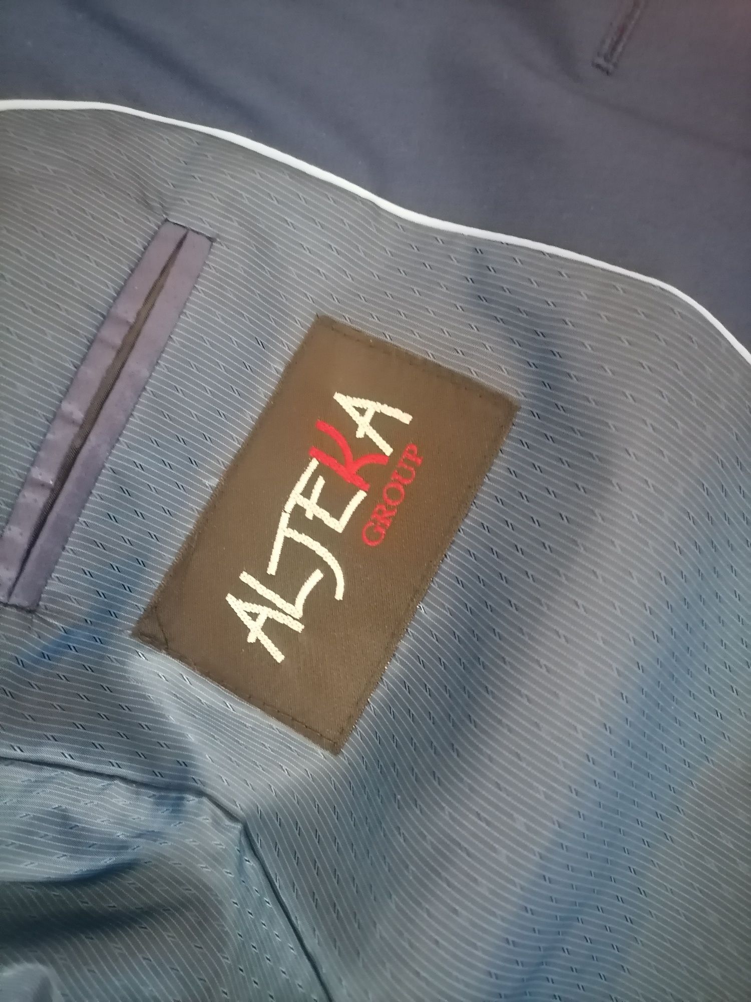 Garnitur aljeka granatowy uzyty kilka razy, praktycznie jak nowy