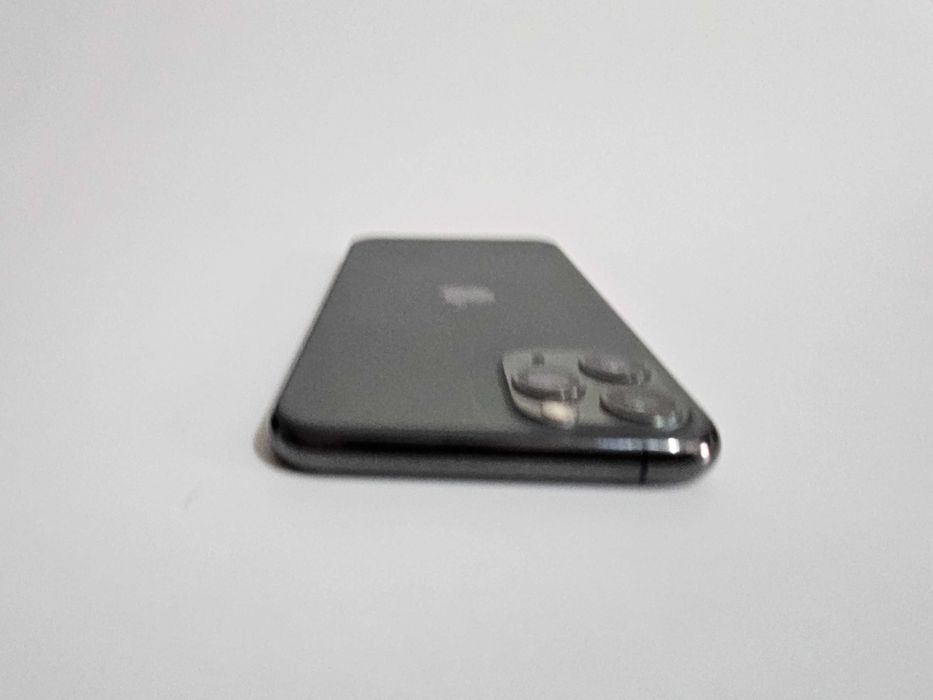 Iphone 11Pro 256gb. 77% Bateria. Tudo de origem. Excelente