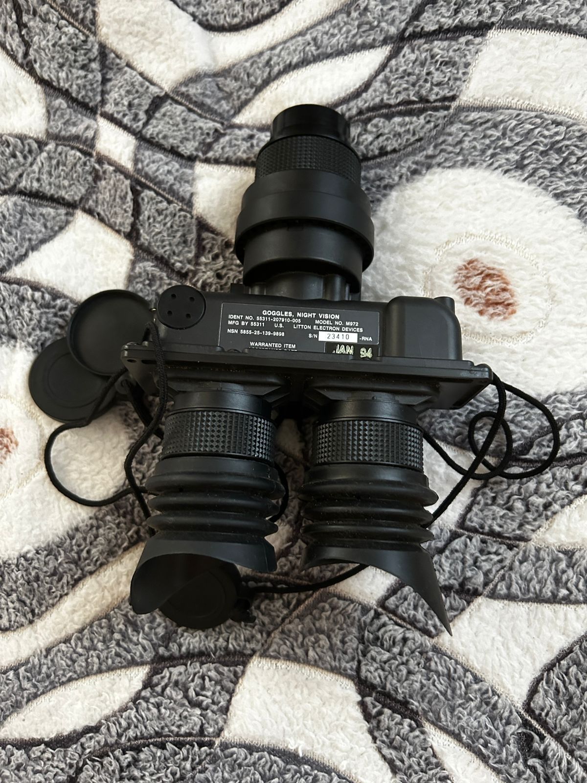Прибор нічного бачення M972