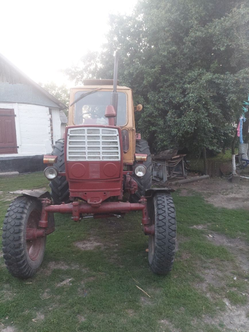 Продам трактор ЮМЗ 6