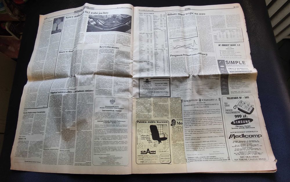 Stara ''RZECZPOSPOLITA'' Nr.73 (4026) Wyd.3 Poniedziałek 27 Marca 1995