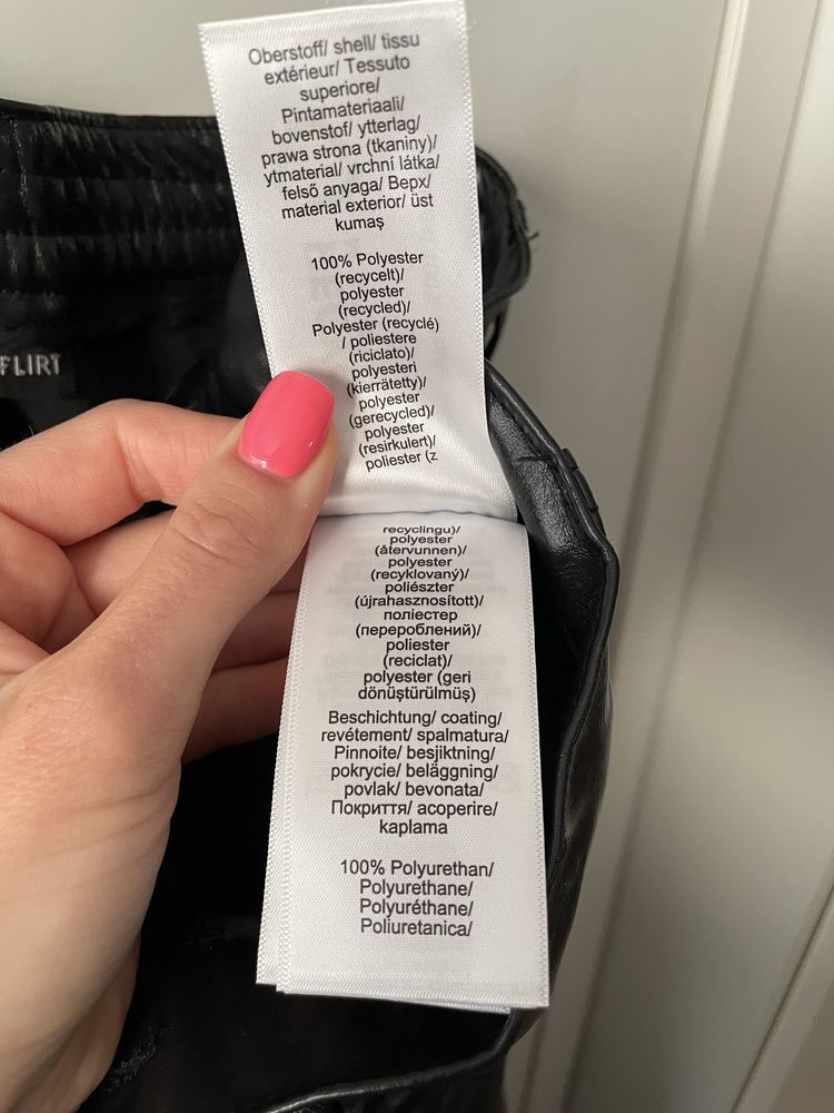 Spodnie z eko skóry nowe r. 40