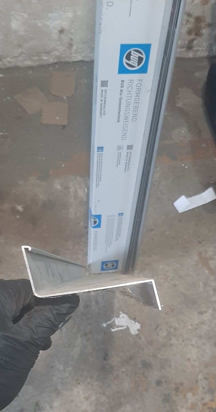 Parapety parapet aluminiowy zewnętrzny