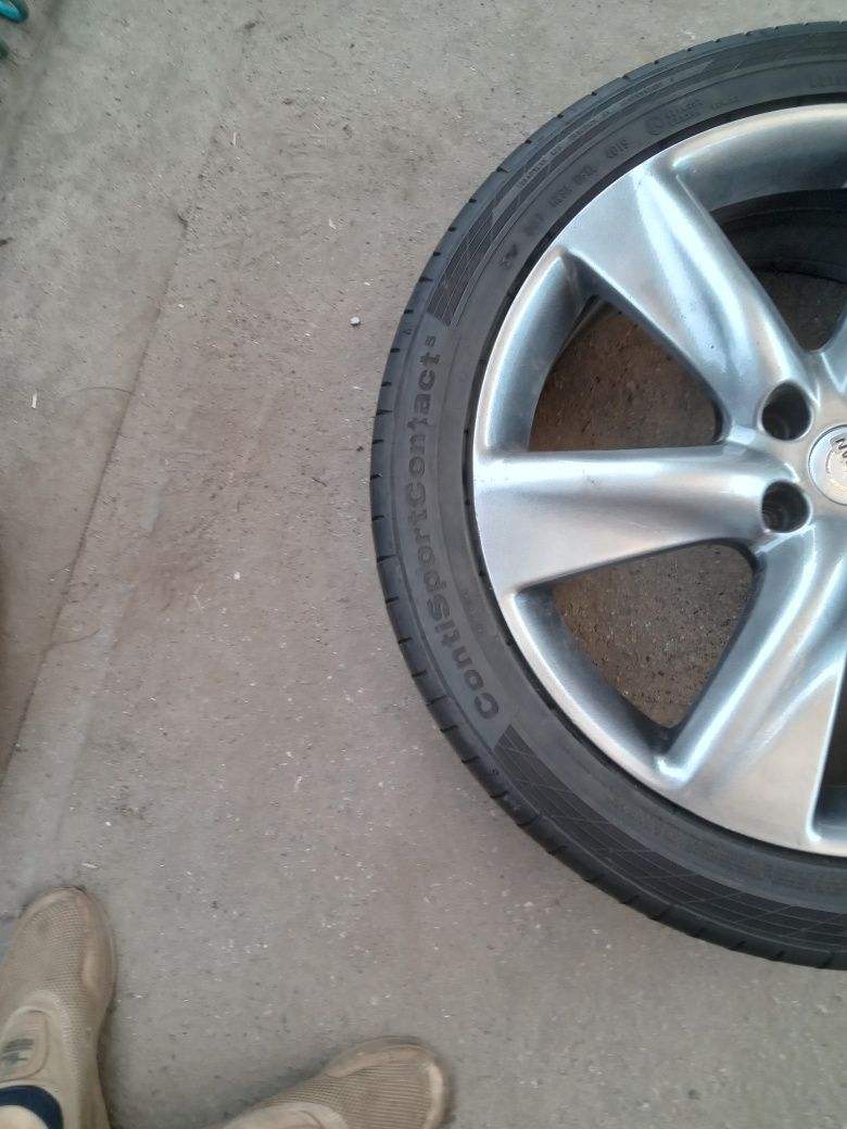 Диск б/у: литой R20 J8 (PCD 5x114.3) ЦО66.1 ЕТ50 Nissan