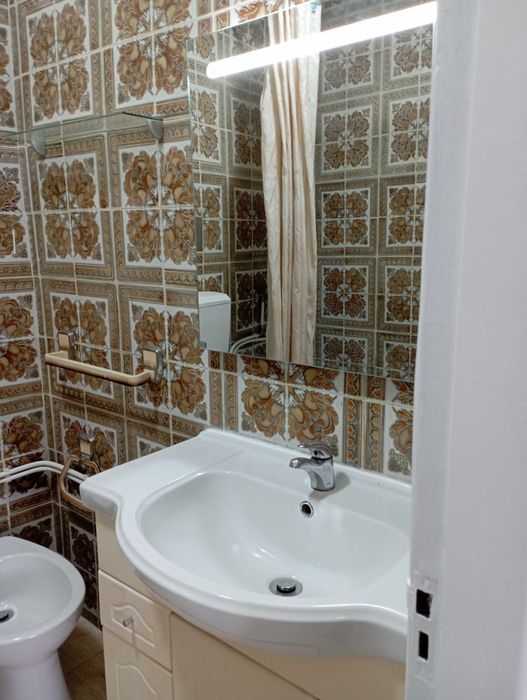 Arrenda-se andar de moradia  T2+1