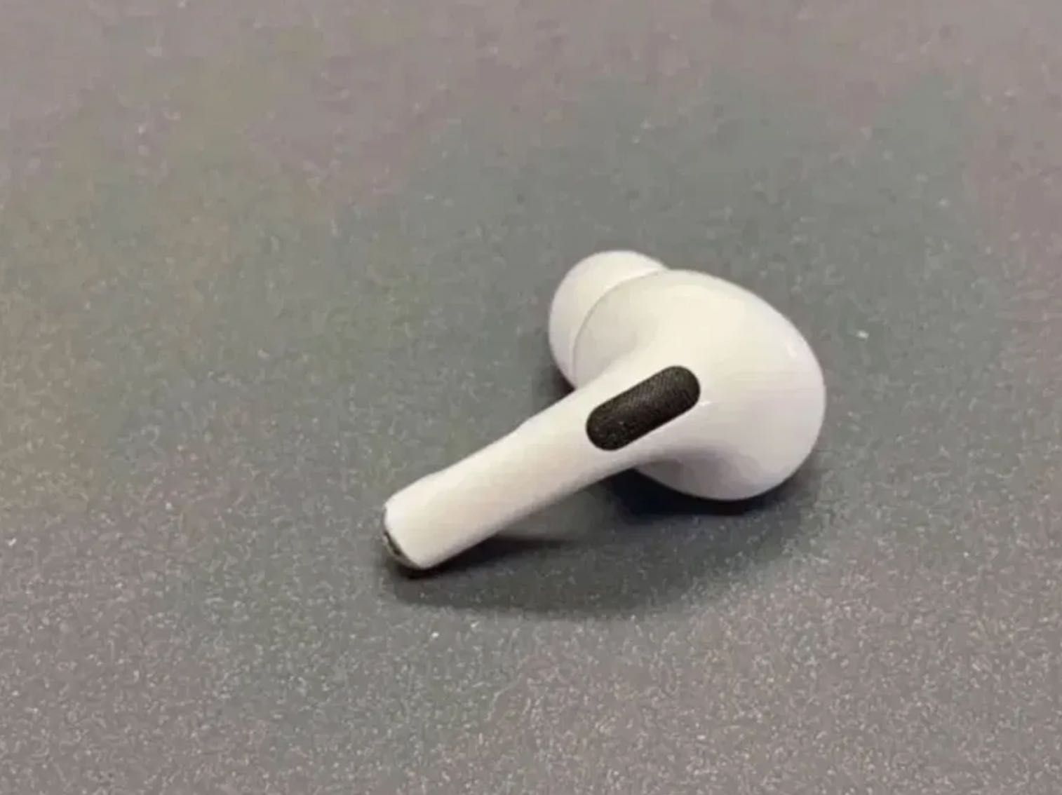 oryginalna lewa słuchawka AirPods pro 1 generacji A2084