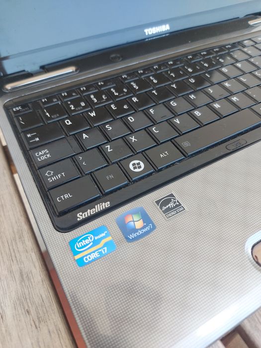 Computador Toshiba