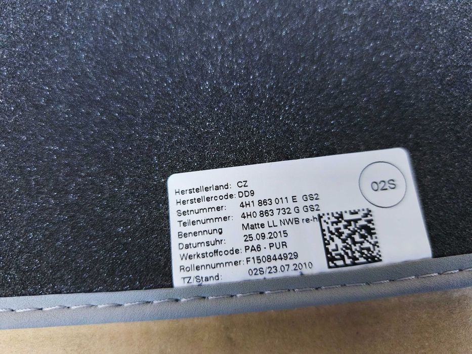 Audi A8 D4 8H0 dywaniki wykłdziny wycieraczki NOWE ORYG 4H0.863.011