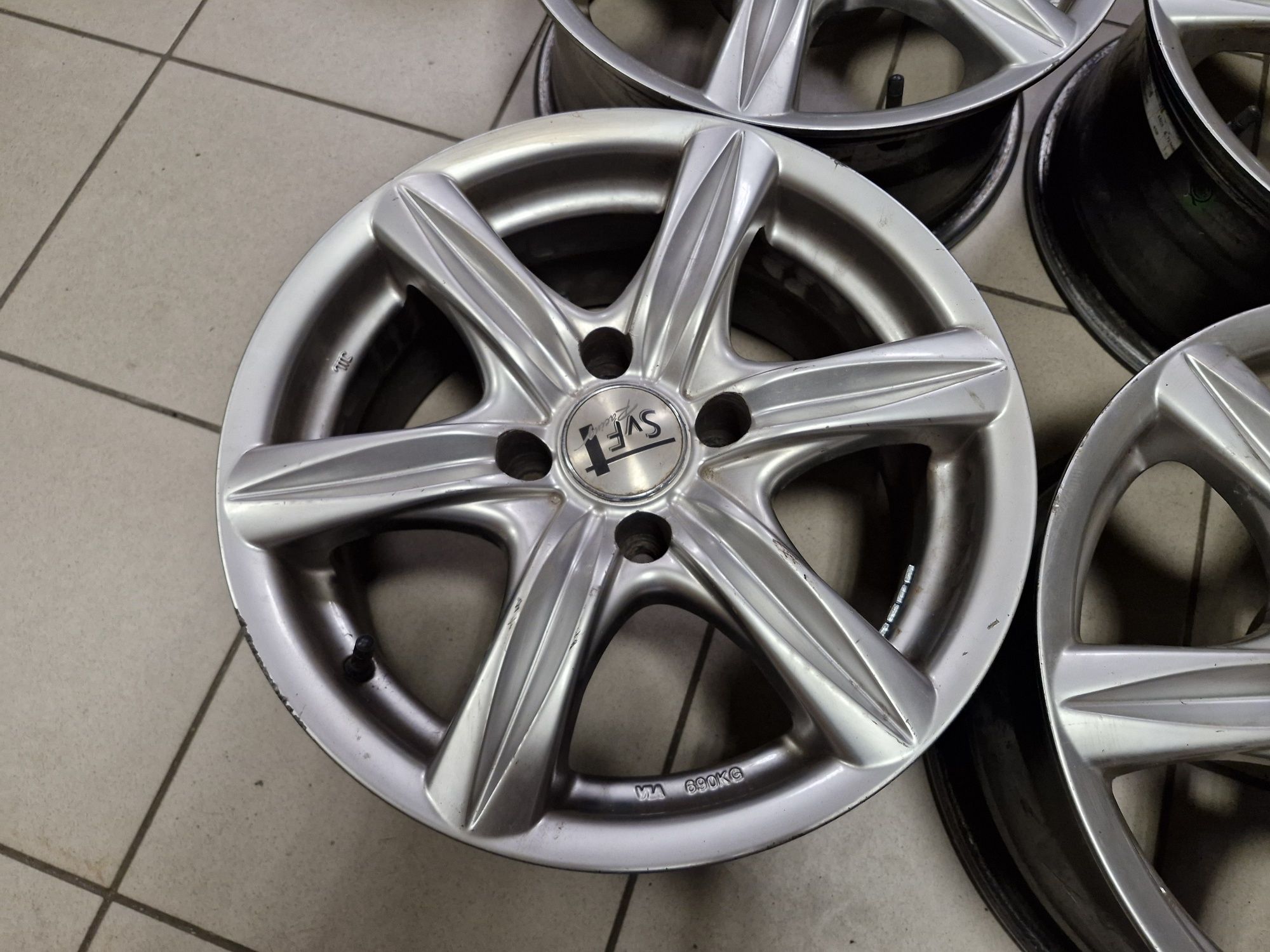 Felgi aluminiowe 15" 4x108 ET18 Peugeot 206 307 Citroen C3 C4 picasso
