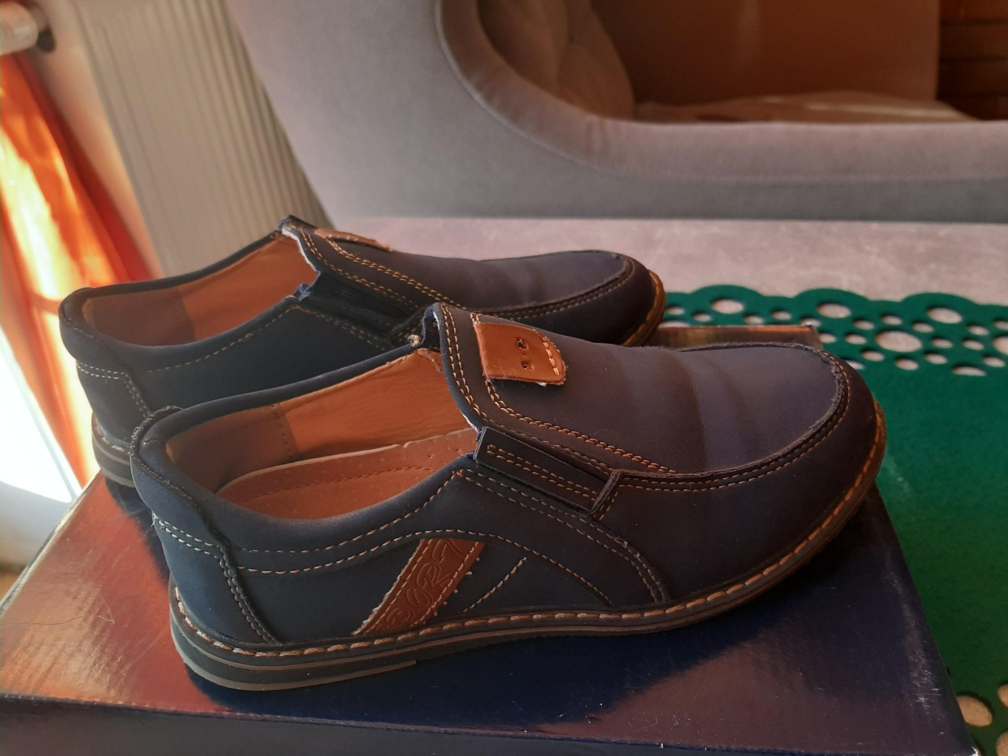 Buty chłopięce pantofle mokasyny r.31/32 wkladka 19cm
