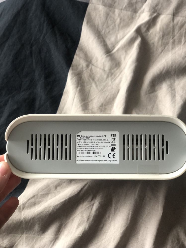 Router ZTE MF286R