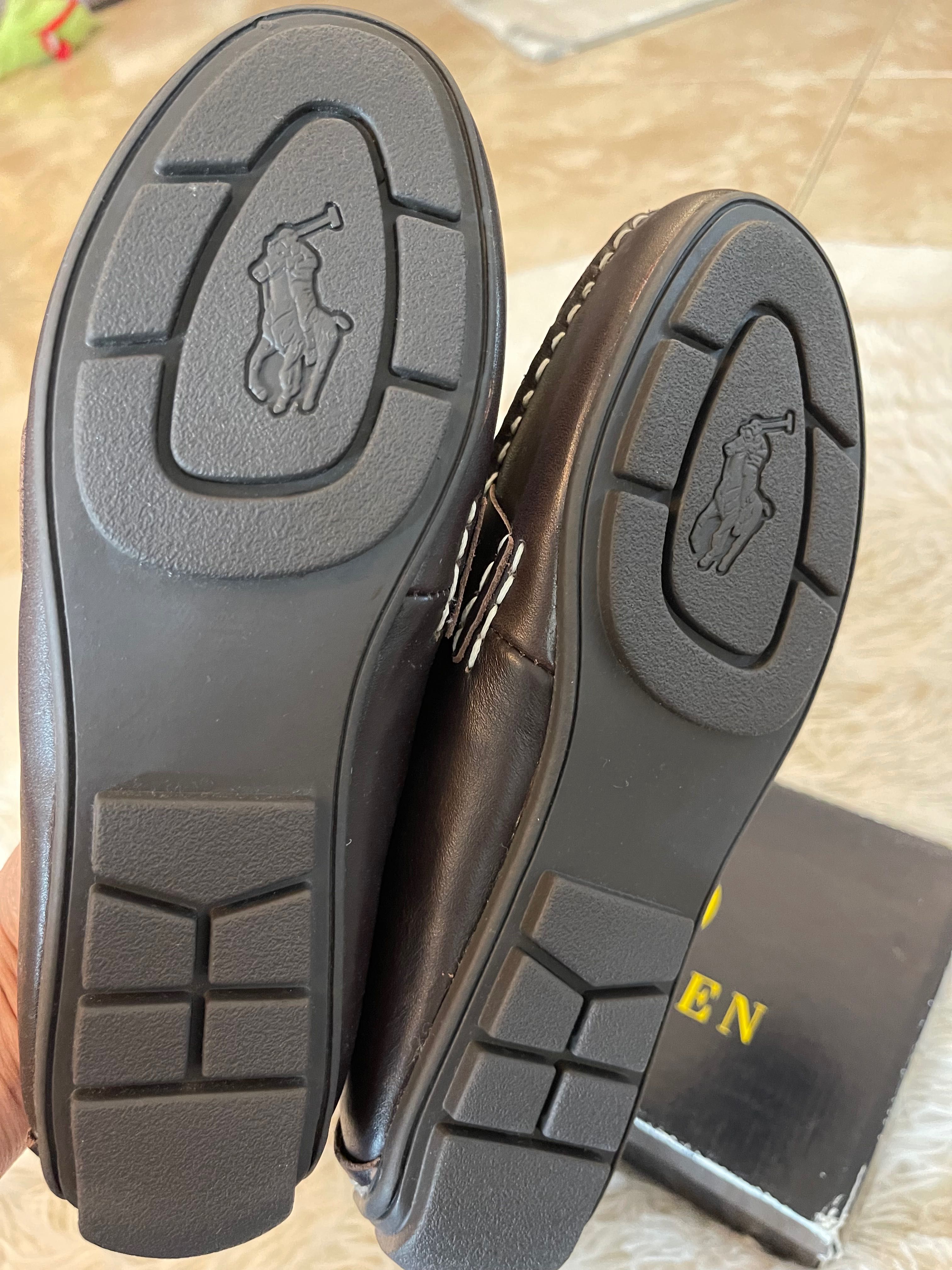 Mocassins em pele Polo Ralph Lauren.