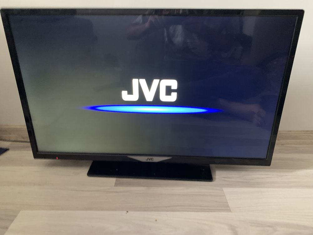 Telewizor JVC 32 cale Netflix Youtube