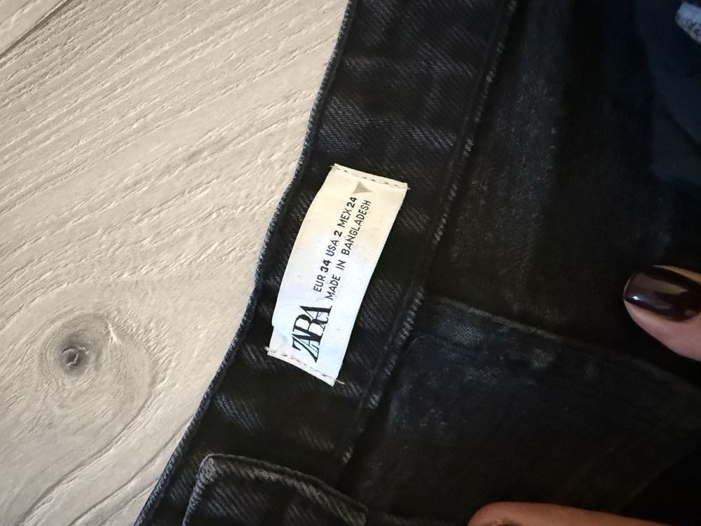 Джинси ZARA кльош чорні XS 34